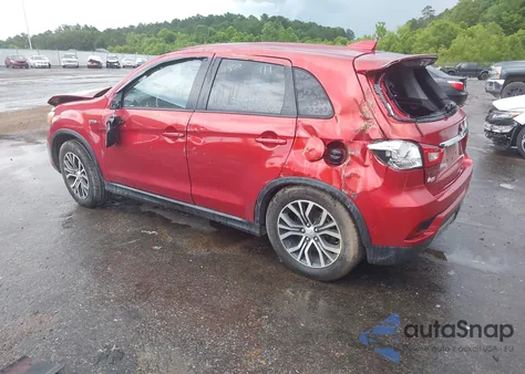 2018 Mitsubishi Outlander Sport Es/Se z USA, uszkodzony, nr VIN JA4AP3AU4JU019593